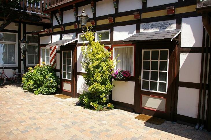 Gaestehaus Schmitz กอสลาร์ ภายนอก รูปภาพ
